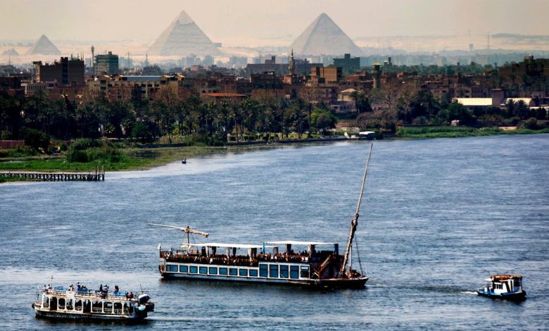 الحكومة-تبحث-سبل-تعظيم-السياحة-النيلية-في-مصر