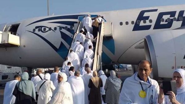 مصر-للطيران-تنظم-رحله-من-برج-العرب-إلى-جدة-لنقل-المعتمرين